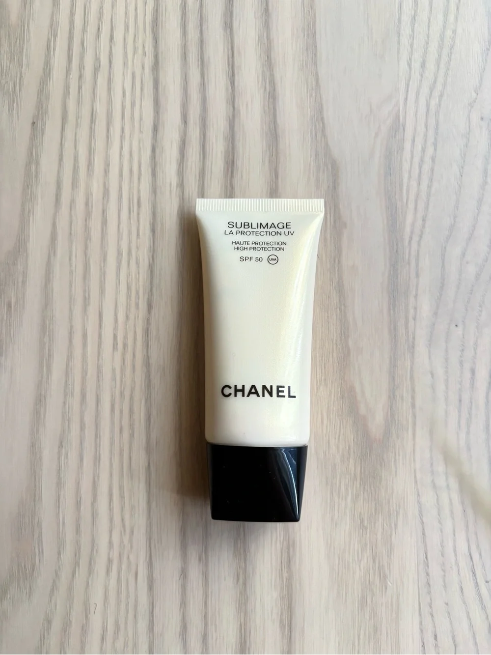 CHANEL Sublimage Primer Tube in Cream & Black